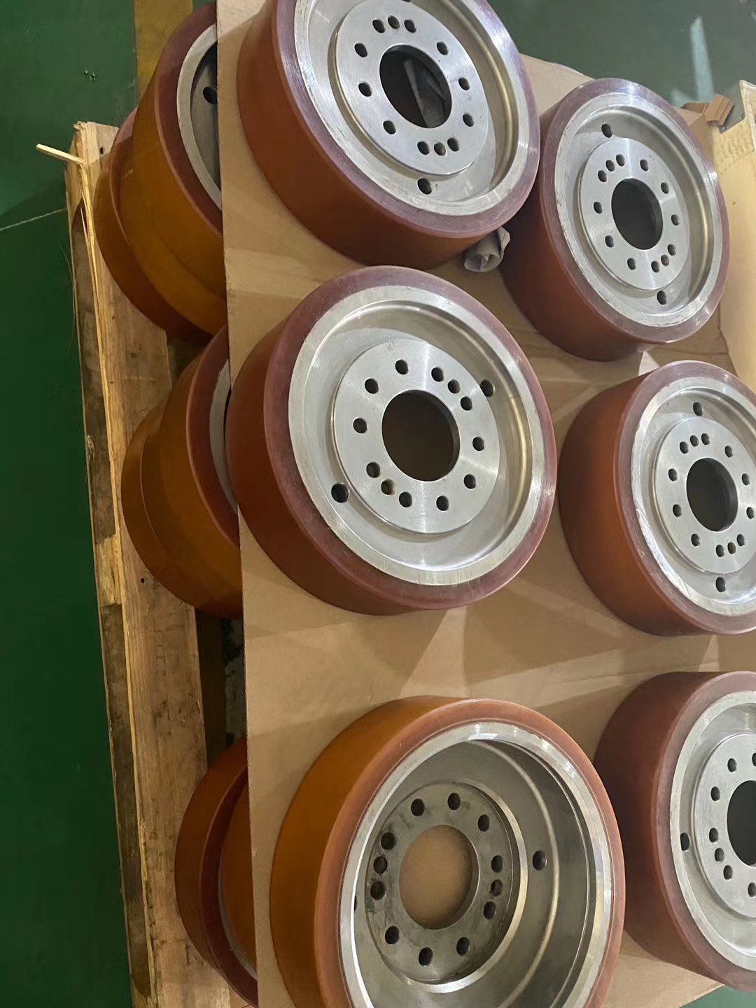 Polyurethane Guide Wheel for an Electric Stacker